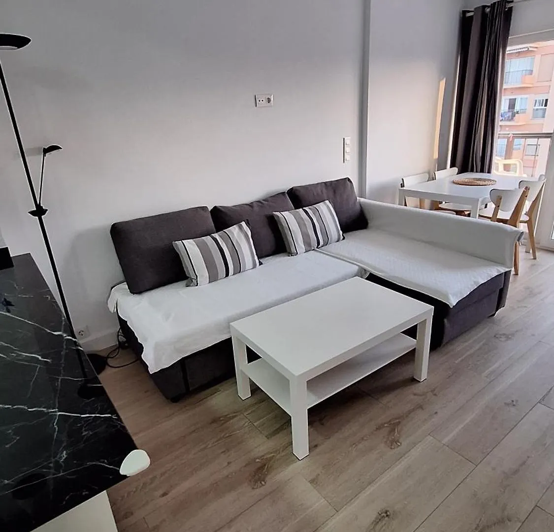 Perla 4 Primera Linea De Playa Y Centrico Fuengirola Apartment
